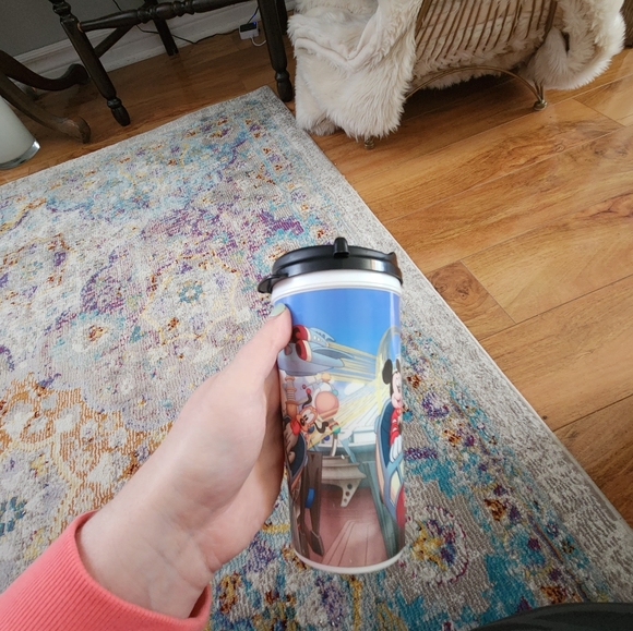 Disney Parks reusable mug - Picture 2 of 3